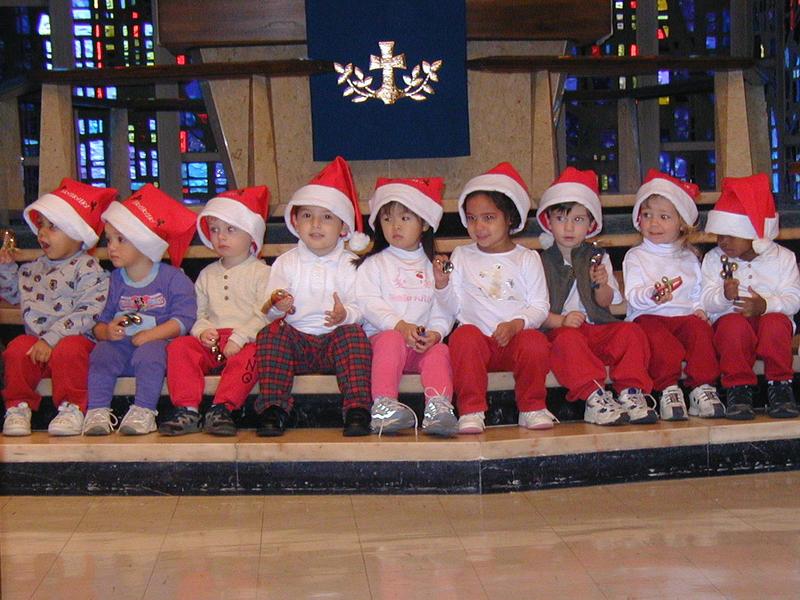 2003/12(Dec)/01-Pre Christmas Fun/800x600_2003-12-12-Dax-program.jpg